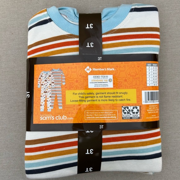 Member’s Mark 4 piece Boy’s favorite pajamas. - Picture 3 of 4